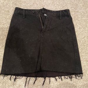 Hollister Women’s Black Jean Skirt - size 1